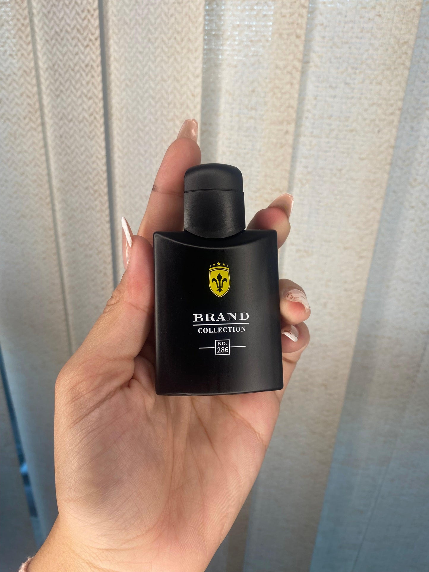 FERRARI BLACK BRAND COLLECTION 286